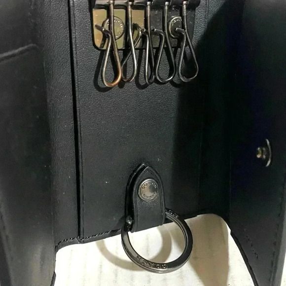 Coach CC signature print canvas 4 ring key case - Picture 6 of 8